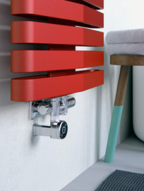 Вентиль Terma Cylinder комбинированный интегрированный с тройником правый металл черный TGZTCZ009