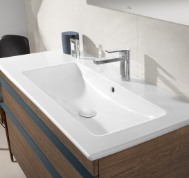 Раковина для ванної на тумбу Villeroy & Boch колекція Venticello біла 4104AL01