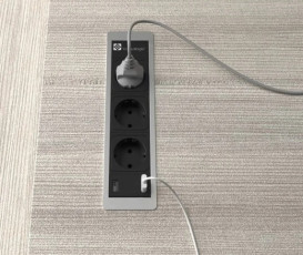 Блок розеток ASA Plastici  Versaframe 3.0 3.0 3х220В+USB type А+С алюминий 060.40F.00007