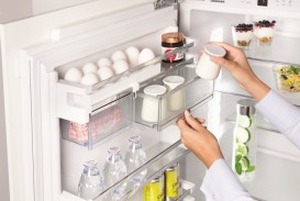 Встраиваемый однокамерный холодильник Liebherr IKBP 2760 Premium BioFresh сталь белый IKBP 2760