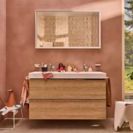 Зеркало Hansgrohe Xarita E 120,6х70,6 см с LED-подсветкой и ИК-датчиком белый матовый 54994700