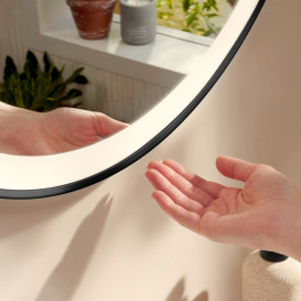 Зеркало Hansgrohe Xarita Lite S ⌀70 см с круговой LED-подсветкой и ИК-датчиком черный матовый 54979670