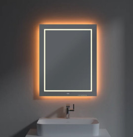 Зеркало в ванную комнату Villeroy & Boch Finion 60х75 см с подсветкой и настенным освещением G6006000