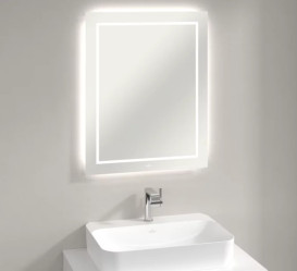 Зеркало в ванную комнату Villeroy & Boch Finion 60х75 см с подсветкой и настенным освещением G6006000