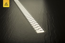 Желоб водосточный МСН 650 мм с горизонтальным фланцем и матовой решеткой Медиум CH 650 MN 1