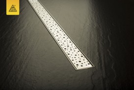 Желоб водосточный МСН 750 мм с горизонтальным фланцем и матовой решеткой Квадраты CH 750 SN 1