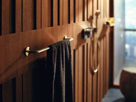 Тримач для рушників Hansgrohe Axor Universal Circular 600 мм метал поліроване золото 42860990