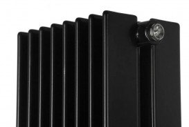 Дизайнерський радіатор Betatherm Metrum 2 180х25,5 см сталь чорний BM6 2180-30/08 9005М 66