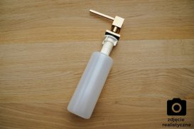 Дозатор для жидкого мыла Sink Quality Quatro латунь/пластик бежевый DOK-b