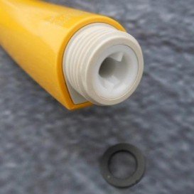 Душова лійка Hansgrohe колекція Croma 100 жовтий 28536480