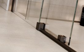 Душевая перегородка Besco Vayo Walk-In 140х200 см раздвижная матовый черный/прозрачное стекло VYB-140-200C