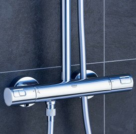 Душевая система Grohe  QuickFix Vitalio Joy System 230 с термостатом хром 26365000
