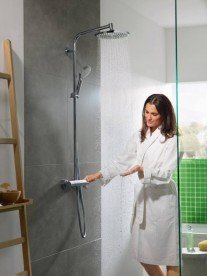 Душевая система Hansgrohe коллекция Crometta S Showerpipe EcoSmart 240 1jet с термостатом хром 27268000