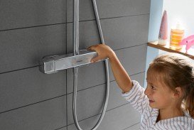 Душевая стойка Hansgrohe Croma E Showerpipe 280 1jet с верхним и ручным душем хром 27630000