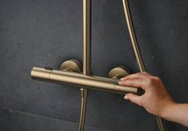 Душова стійка Hansgrohe Pulsify S Puro Showerpipe 260 1jet EcoSmart із термостатом бронза 24223140