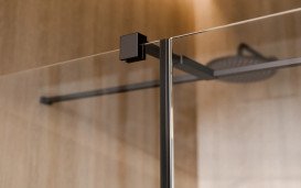 Душовий куточок Besco Pixa 120х80х195 см лівий профіль матовий чорний/скло прозоре PPL-128-195B