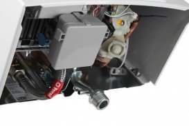 Газова проточна колонка Bosch Therm 4000 O B WR 13-2 B електророзжіг від батарейок відкрита камера згоряння 7702331718