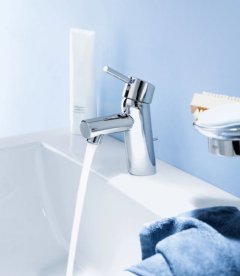 Змішувач для раковини одноважеля з донним клапаном Grohe колекція Concetto хром 3220410E