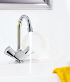 Змішувач для раковини двухвентильний Grohe колекція Costa S хром 21338001