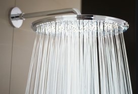 Лейка для верхнього душа з тропічним душем Grohe колекція Rainshower Cosmopolitan Metal хром 28778000