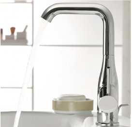 Змішувач для раковини одноважеля з донним клапаном Grohe колекція Essence + хром 32628001