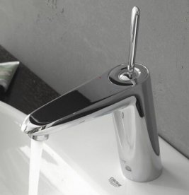 Смеситель для раковины с джойстиком с донным клапаном Grohe Eurodisc Joy хром 23427000