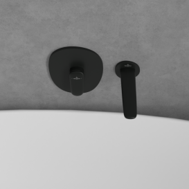 Излив для смесителя в ванной Villeroy & Boch Antao матовый черный TVT111003000K5