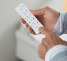 Крышка-биде для унитаза Duravit SensoWash Slim дюропласт белый 611000002000300