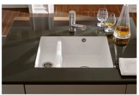 Мийка для кухні Villeroy & Boch Subway 60 XU 54,5х44 см під стільницю кераміка snow white 675801KG