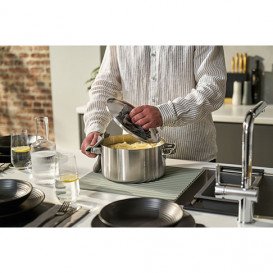 Набір аксесуарів Franke All In 5 дошка + телескопічна рейка-тримач + 2 коландери + миска з кришкою + силіконовий килимок + контейнер 112.0655.489