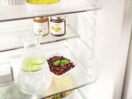 Однокамерний холодильник Liebherr SKef 4260 Comfort нержавіюча сталь з покриттям SmartSteel/сталь сріблястий SKef 4260