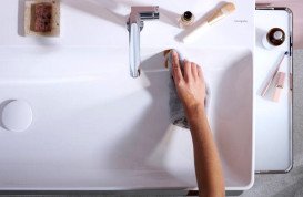 Полочка для ванной Hansgrohe Xelu Q 43 см металл/стекло хром 54144000