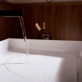 Раковина Hansgrohe Xuniva Evo E 40х40 см кераміка білий 60324450