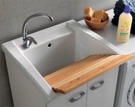 Раковина для ванной хозяйственная Hatria Specials 60х60 см санфарфор белый YXMC01