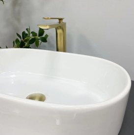 Раковина для ванної кімнати VBI AVERSA 56x35,5 см кераміка білий VBI-014200