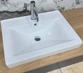 Раковина для ванної кімнати VBI Bagnara 70×46 см кераміка білий VBI-018063