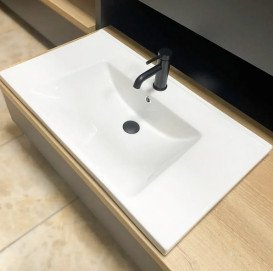 Раковина для ванної кімнати VBI Busso 83×47 см кераміка білий VBI-018046