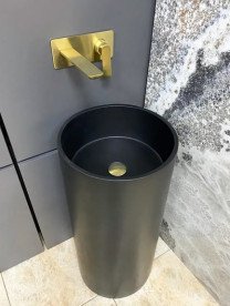 Раковина для ванной VBI Catania напольная ⌀38,5 см конгломерат черный матовый VBI-019021