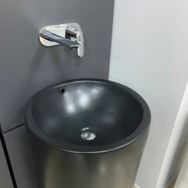 Раковина для ванной VBI MATERA 45x45 см керамика черный матовый VBI-019007