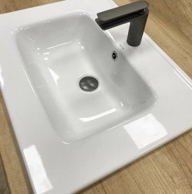 Раковина для ванной VBI Mortara 61,5х46,5 см керамика белый VBI-018040