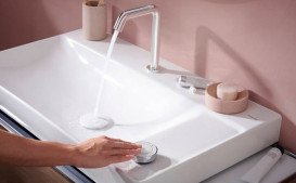 Раковина Hansgrohe Xelu Q 80х48 см полиця праворуч з 2 отворами без переливу кераміка SmartClean білий 61025450