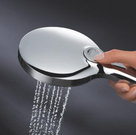 Ручний душ на тримачі Grohe Rainshower Smartactive 130 3-режимний хром 26580000