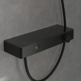 Ручной душ на штанге Villeroy & Boch Infinity Showers матовый черный TVS110002000K5