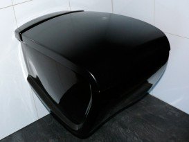 Сиденье с крышкой для унитаза Hidra Hi-Line soft-close черный глянцевый петли золото HIZO 009 nero lucido