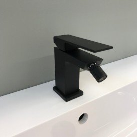 Змішувач для біде Fiore Kube змішувач чорний матовий 100NN8535