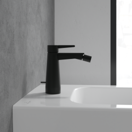 Смеситель для биде Villeroy & Boch Conum с донным клапаном матовый черный TVB127001000K5