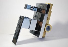 Смеситель для душа однорычажный Tres Cuadro Tres встраиваемый на 2 потребителя хром 106180