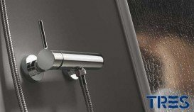 Змішувач для душу Tres Alplus одноважільний з ручним душем хром 20316701