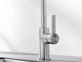 Смеситель для кухни Blanco Lanora-S-F с вытяжной лейкой нержавеющая сталь 526180