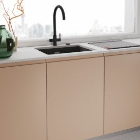 Змішувач для кухні Franke Lina J Clear Water чорний матовий 120.0730.807